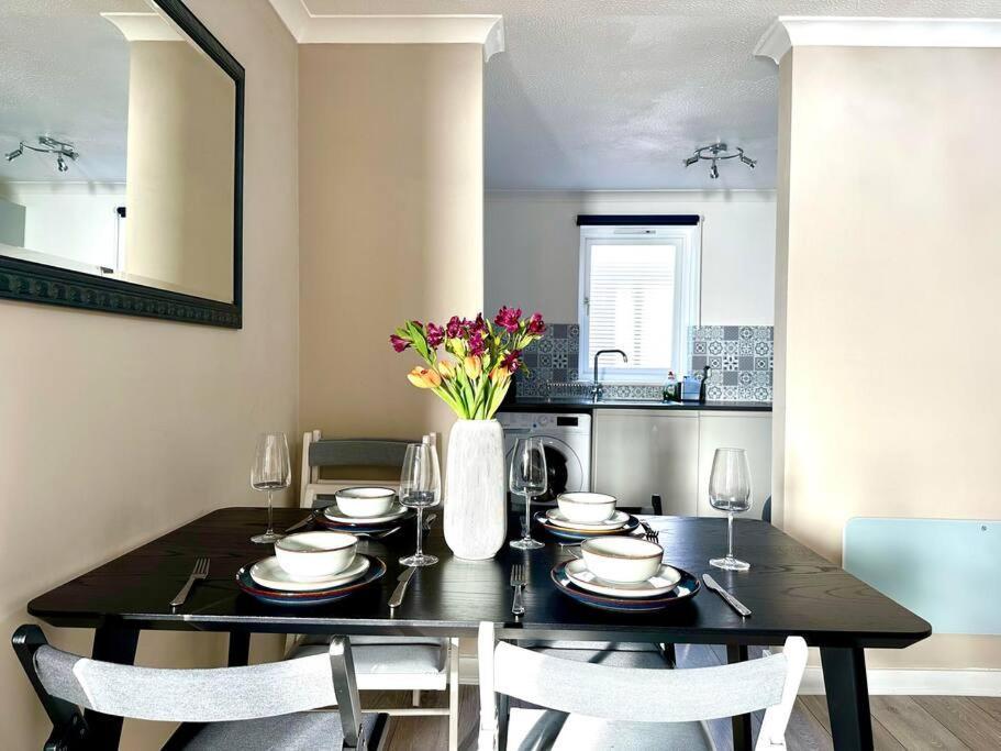 Fab Oxford City Centre Apartment Sleeps 6 With Exteriör bild